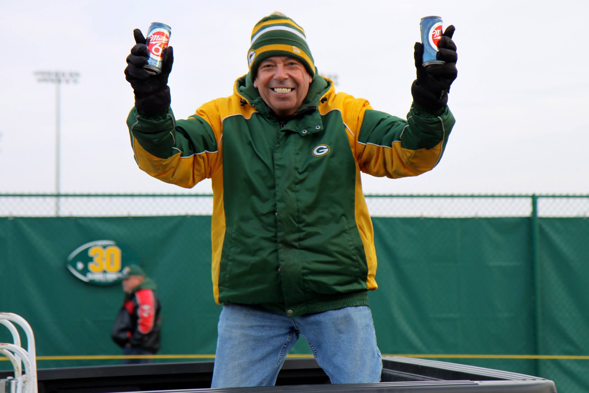 Gary Platt Gallery - Die Hard Packer Fan