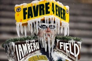 Fond du Lac 'Frozen Tundra Man' Jeff Kahlow in Wisconsin Lottery ad