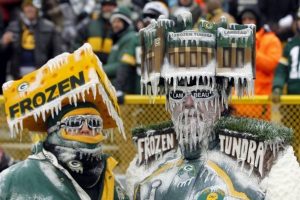 Packer Fans photo by FR155603 AP